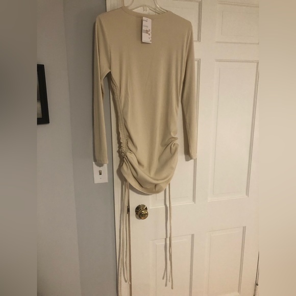 NWT BTFBM Ruched Bodycon Drawstring Dress - Picture 6 of 6